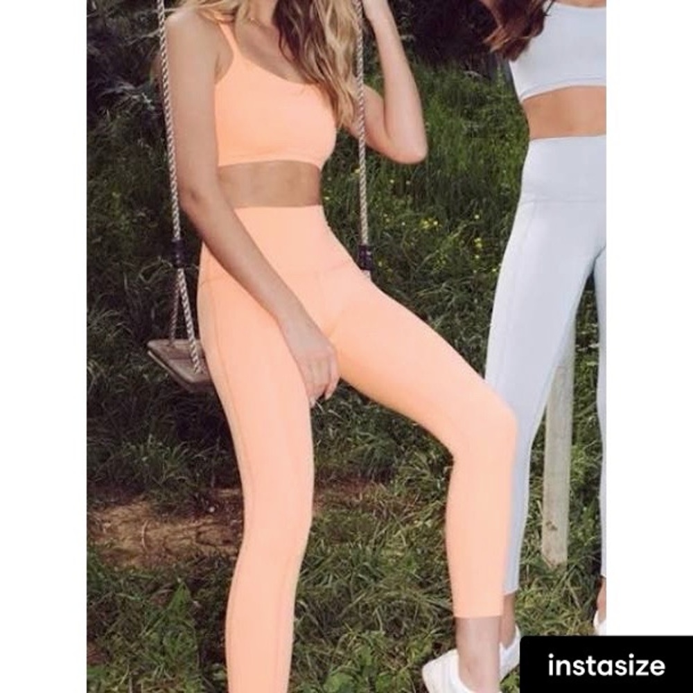 TOUCHE LA x MORGAN STEWART leggings